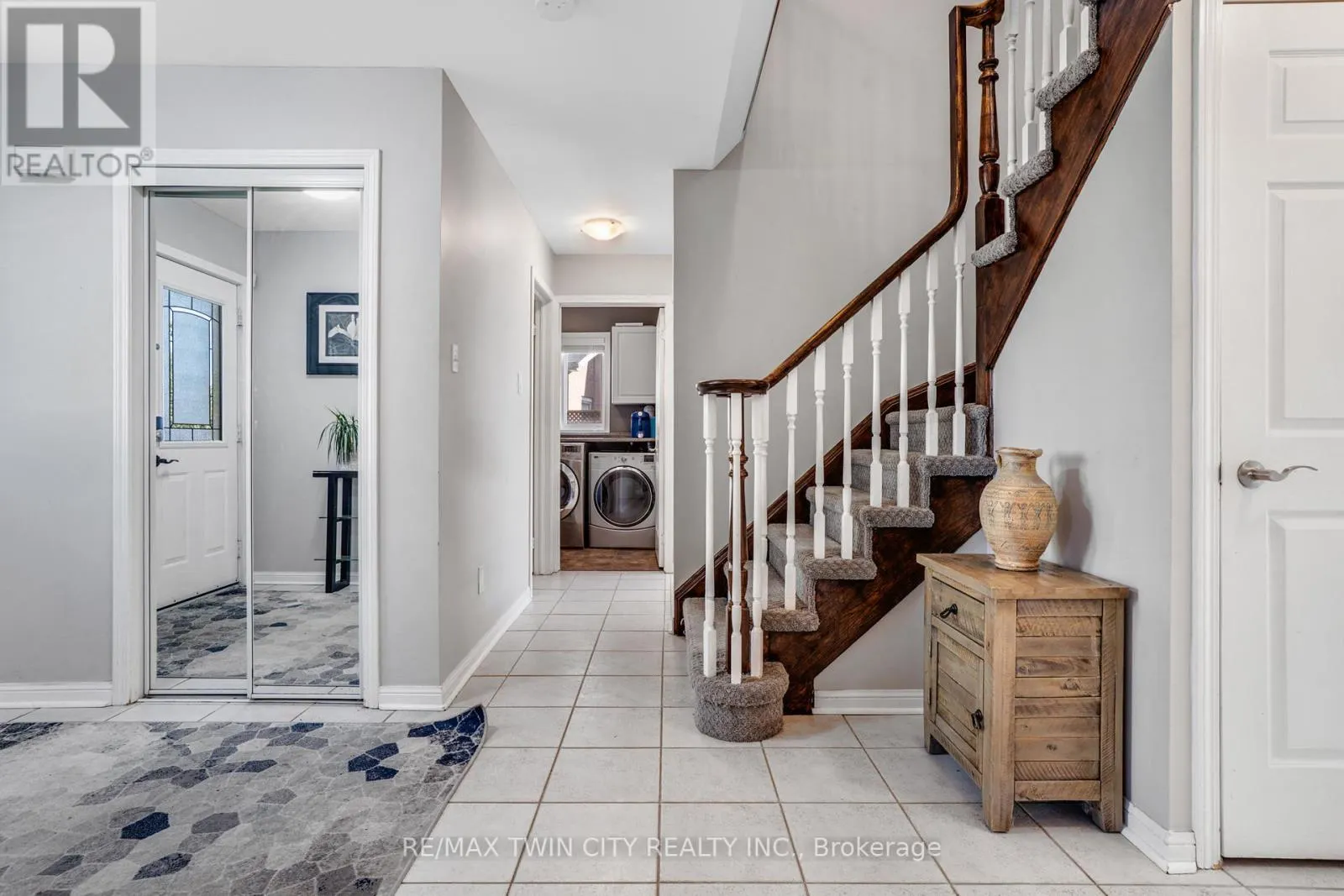 795 SAGINAW PARKWAY