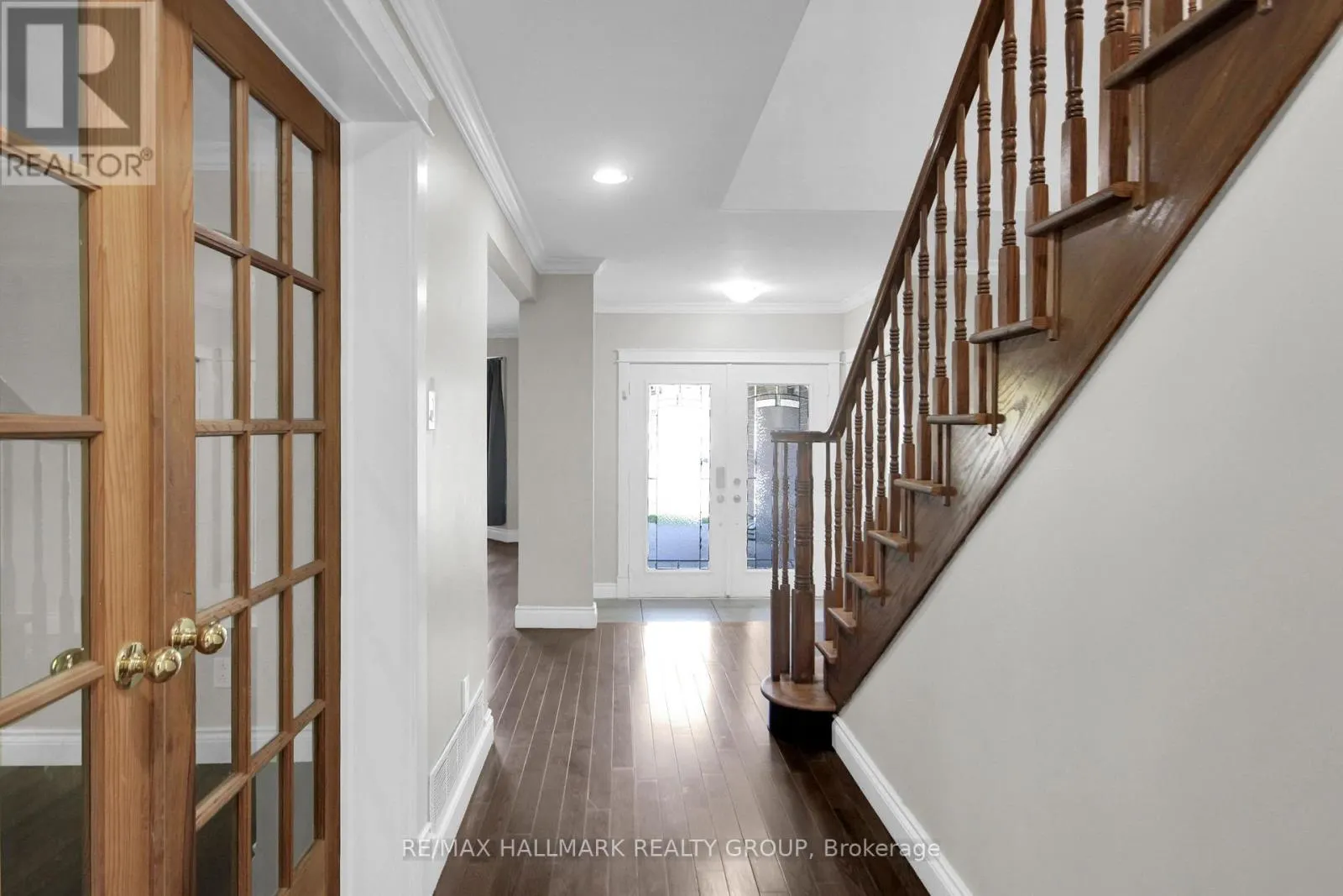 1662 HUNTERS RUN DRIVE