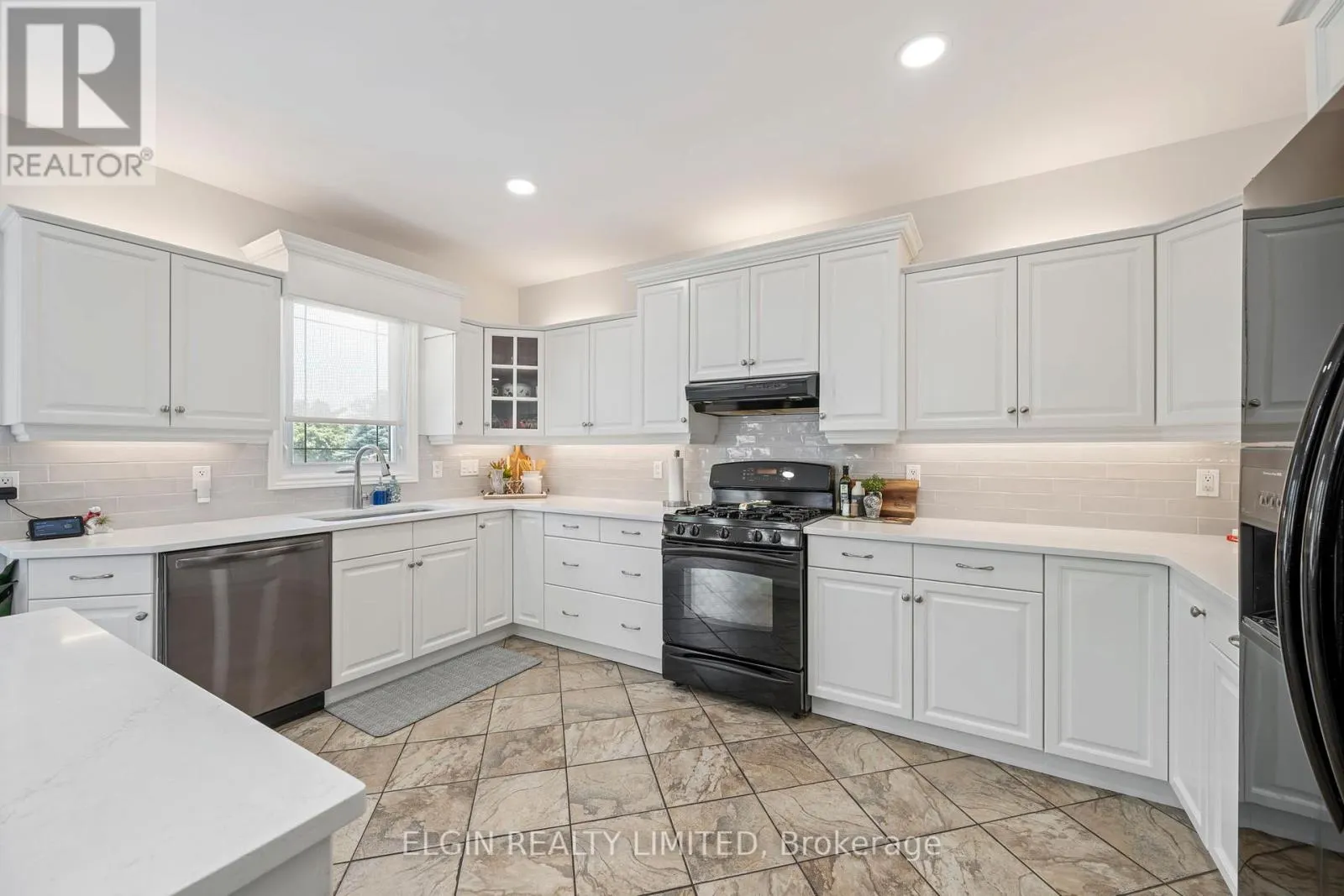 9538 TOWER ROAD