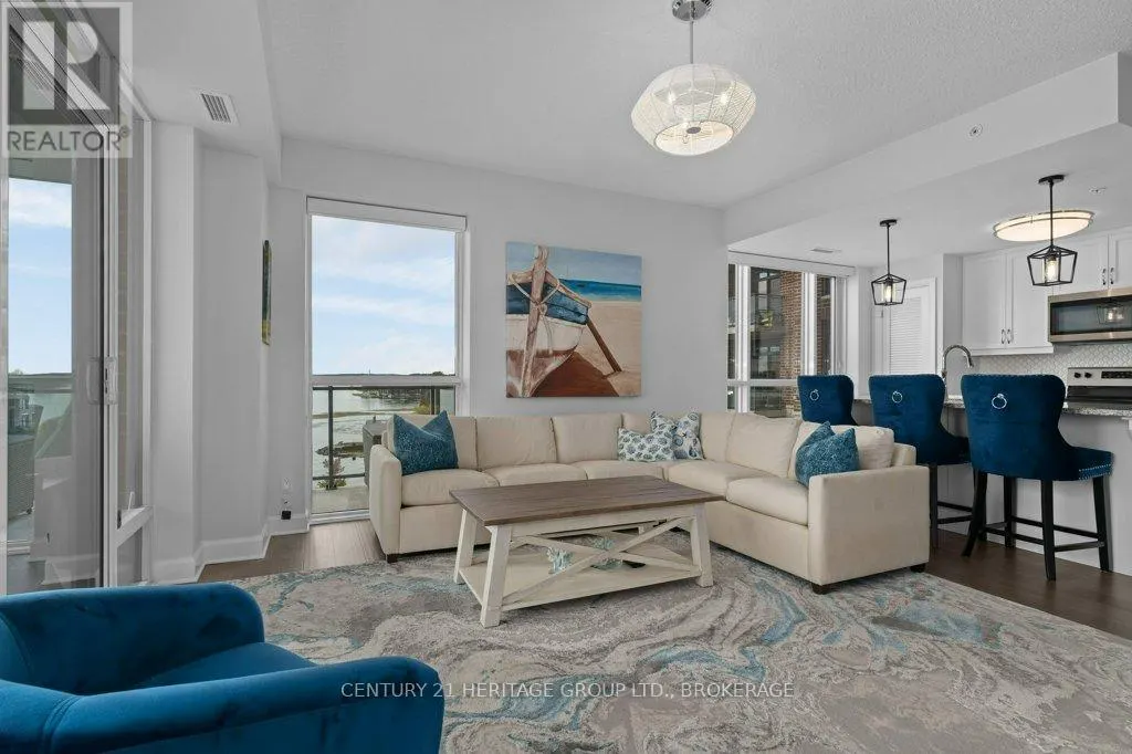 306 - 129 SOUTH STREET, #306