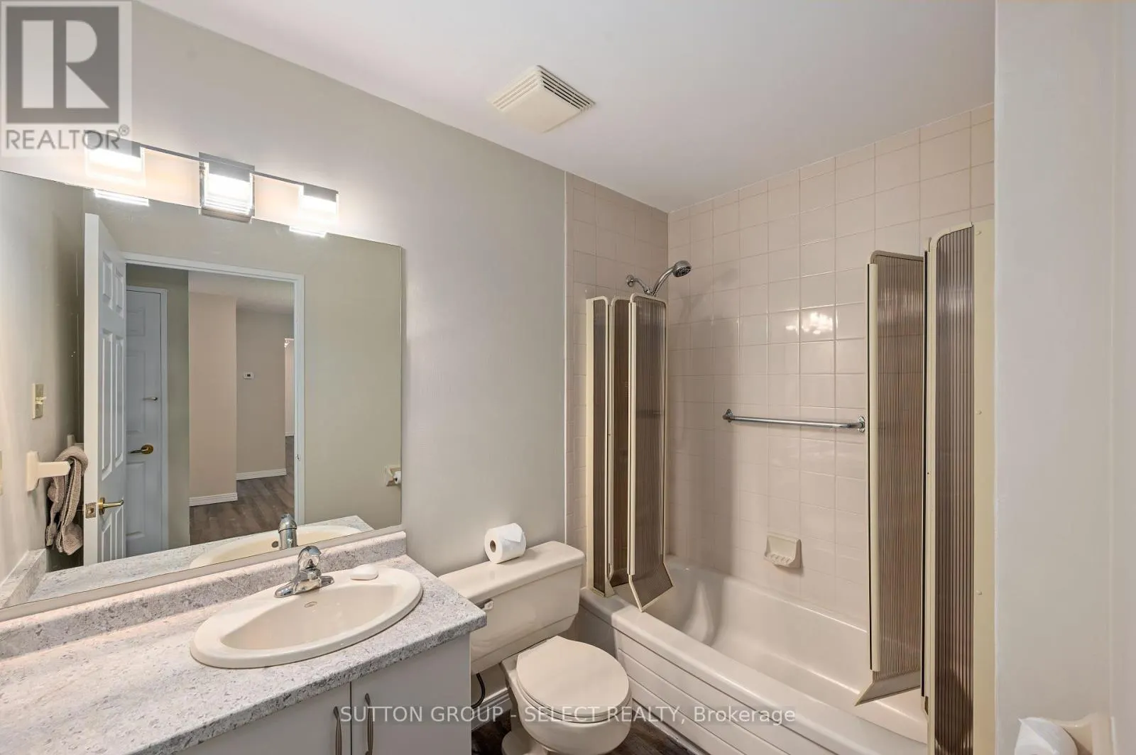 505 - 1180 COMMISSIONERS ROAD W, #505