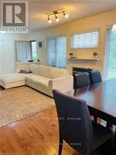 5 - 215 NORTH CENTRE ROAD, #5