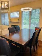 5 - 215 NORTH CENTRE ROAD, #5