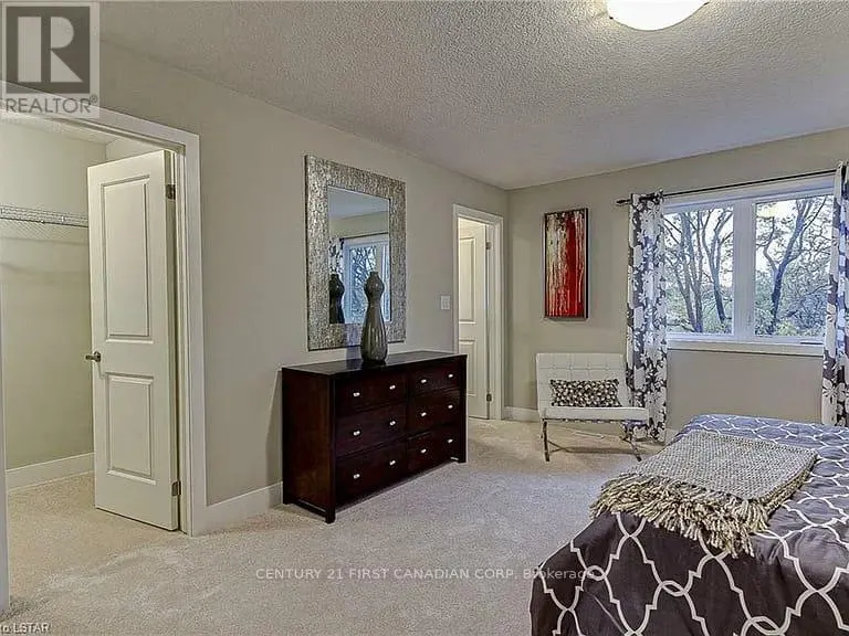 118 - 177 EDGEVALLEY ROAD, #118
