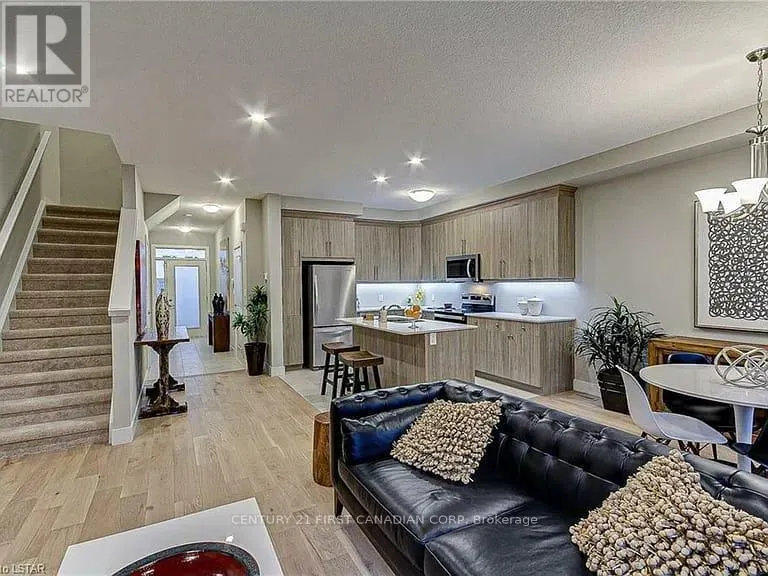 118 - 177 EDGEVALLEY ROAD, #118