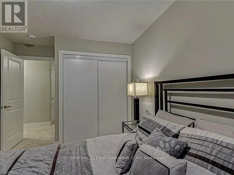 118 - 177 EDGEVALLEY ROAD, #118