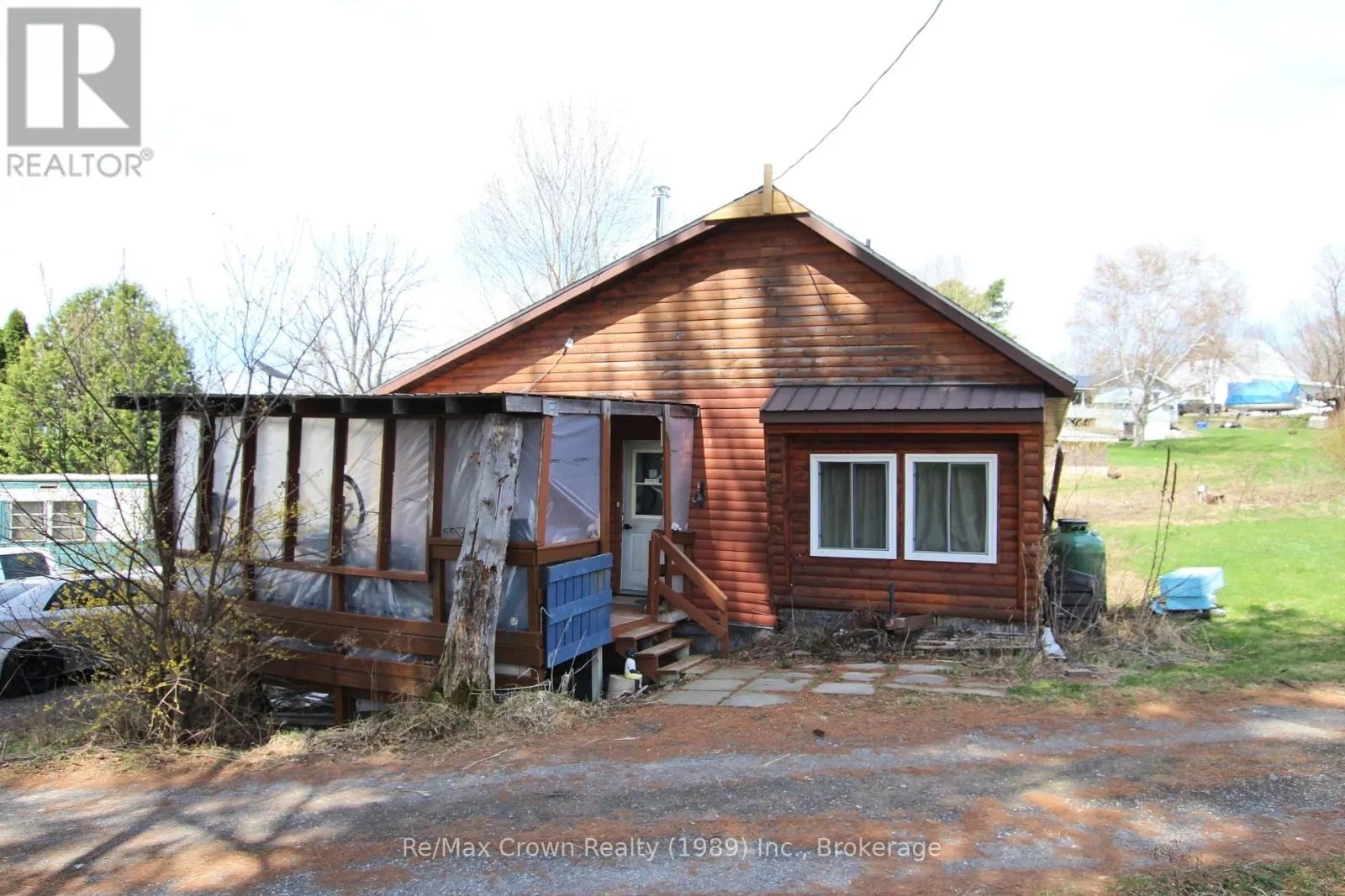 84-85 WILSON LAKE ROAD