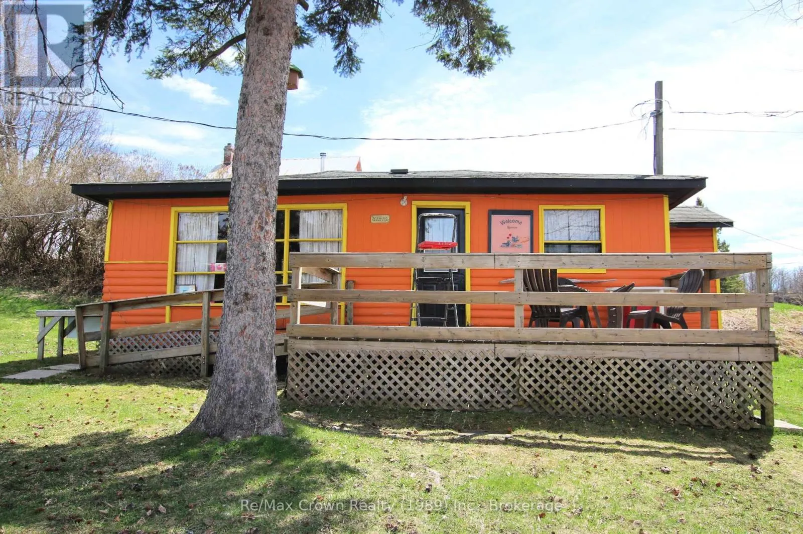 84-85 WILSON LAKE ROAD