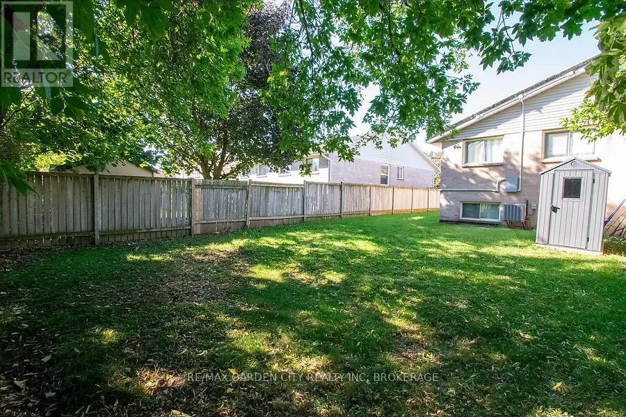 4549 CARRIAGE ROAD