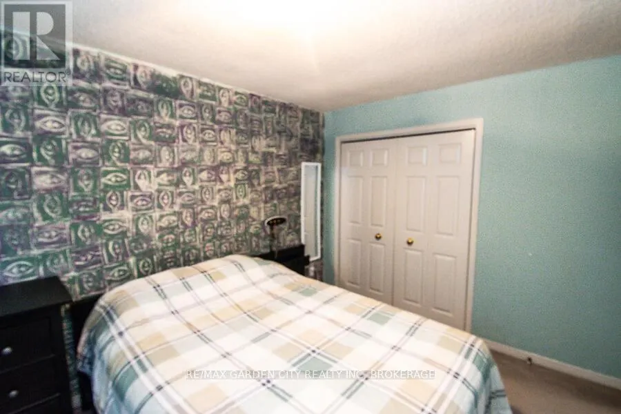 4549 CARRIAGE ROAD