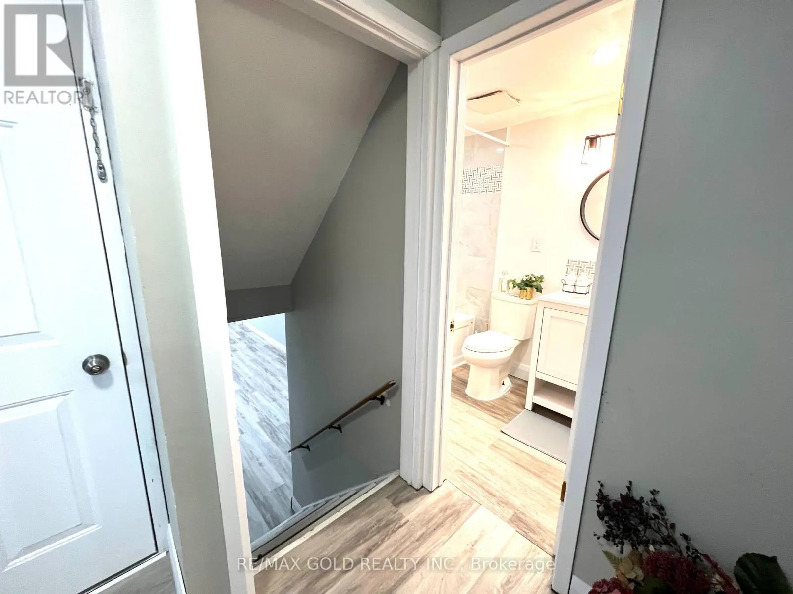 LOWER - 156 MOOREGATE CRESCENT