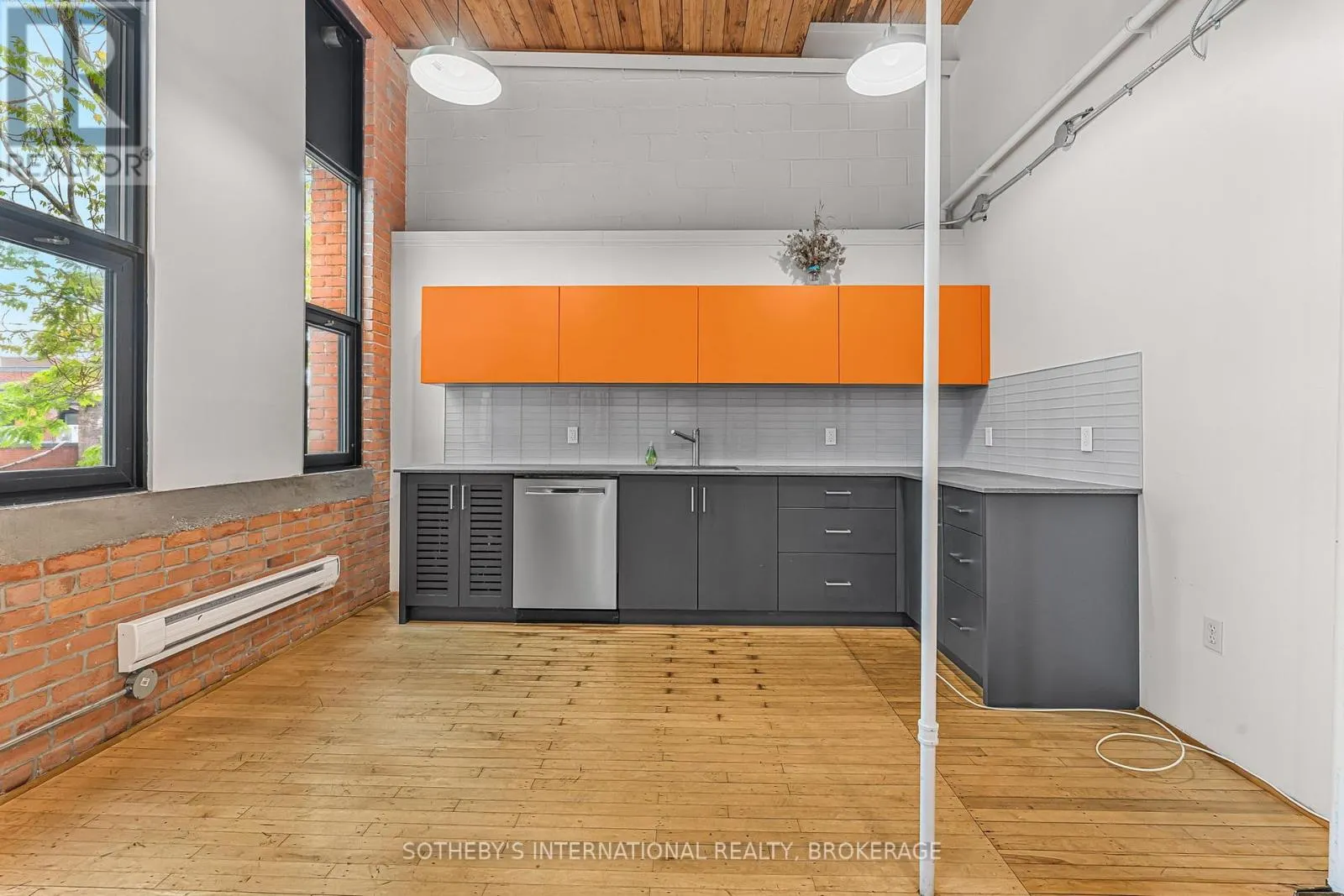 205 - 243 CHURCH STREET, #205