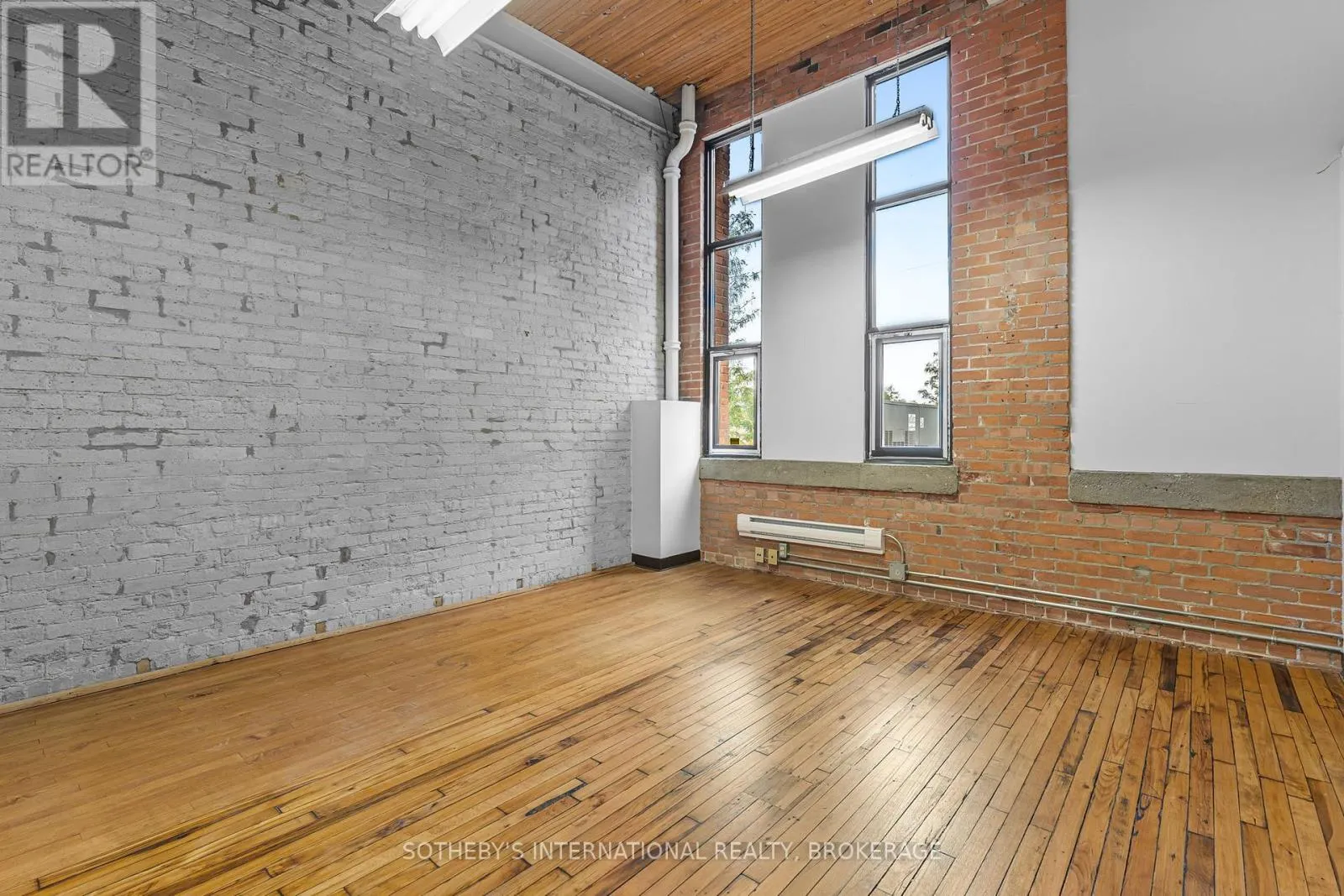 207 - 243 CHURCH STREET, #207