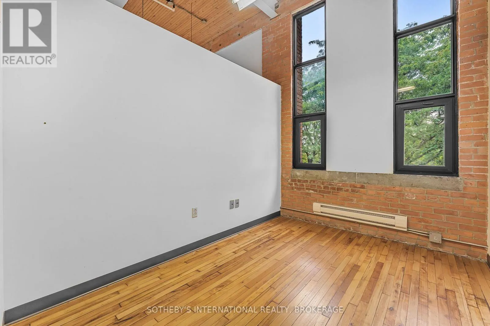 207 - 243 CHURCH STREET, #207