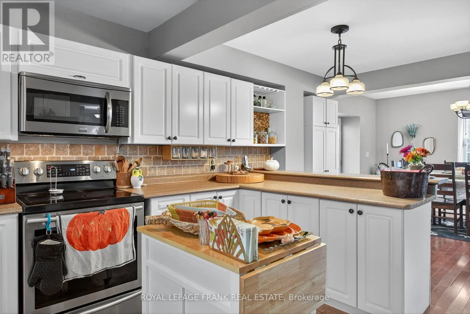 2648 DUMMER-ASPHODEL ROAD