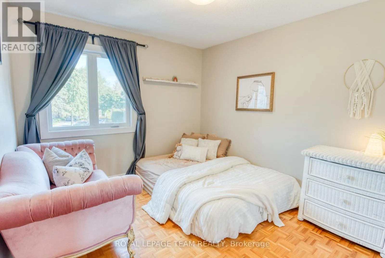 3 SPRINGTREE PLACE