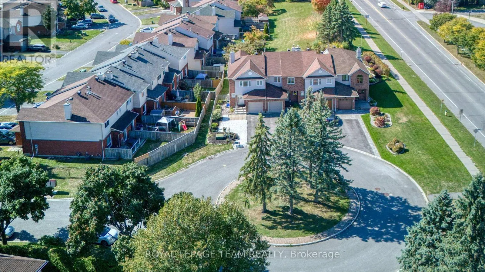 3 SPRINGTREE PLACE