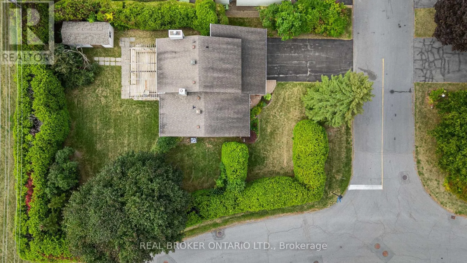 62 HERSCHEL CRESCENT