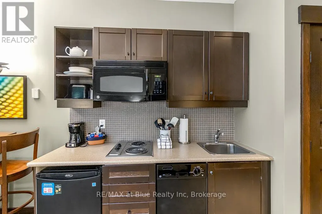 415 - 190 JOZO WEIDER BOULEVARD, #415