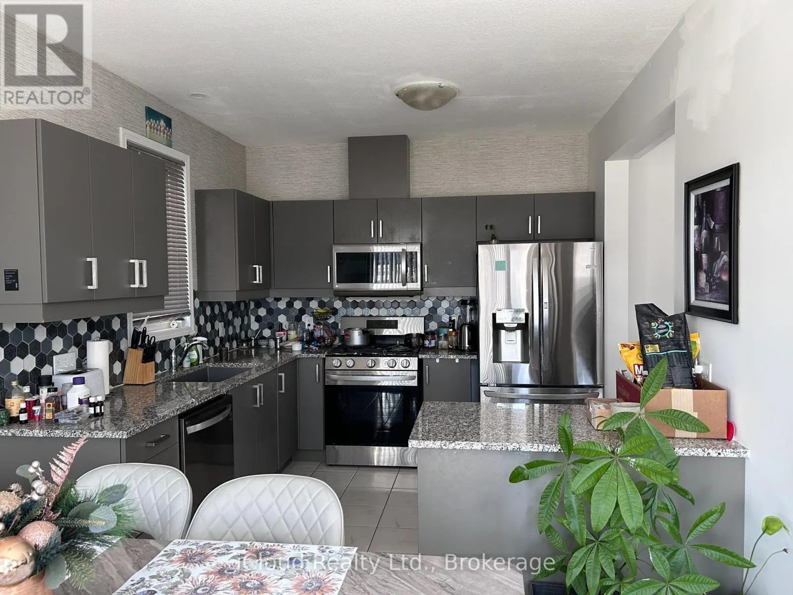 901 TARTAN COURT