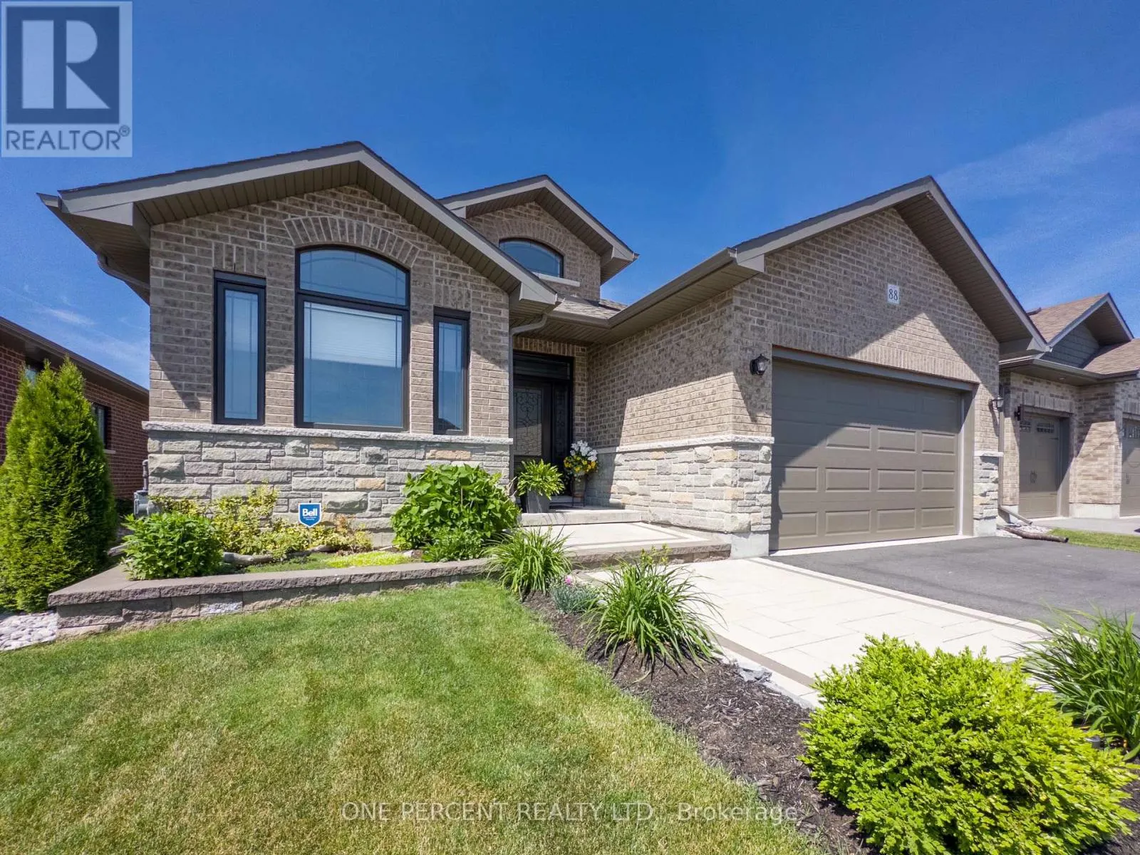 88 ESSEX DRIVE