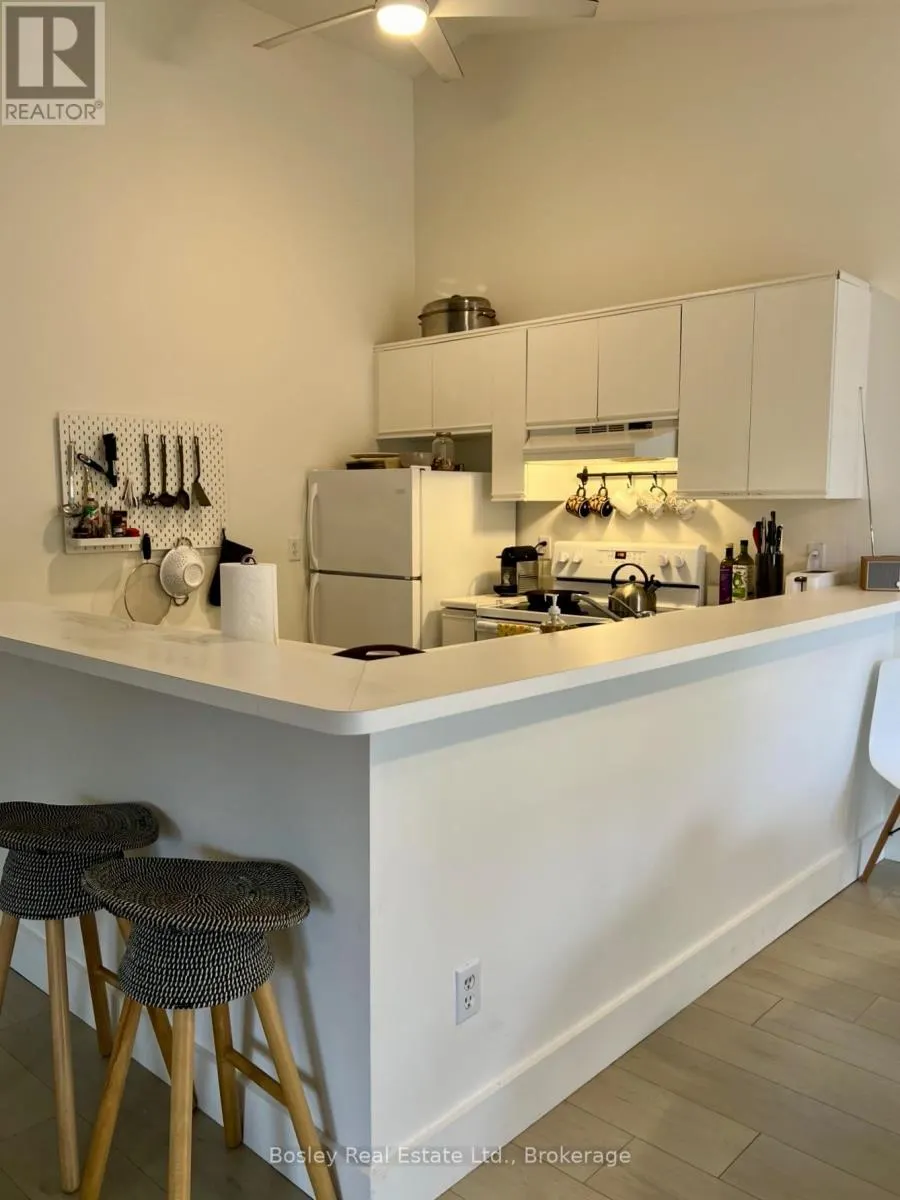 17 - 58 ALICE STREET, #17