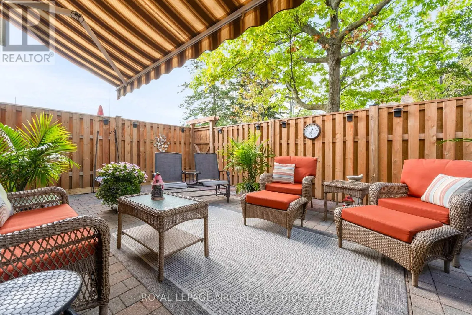 3 - 15 ELLINGTON AVENUE