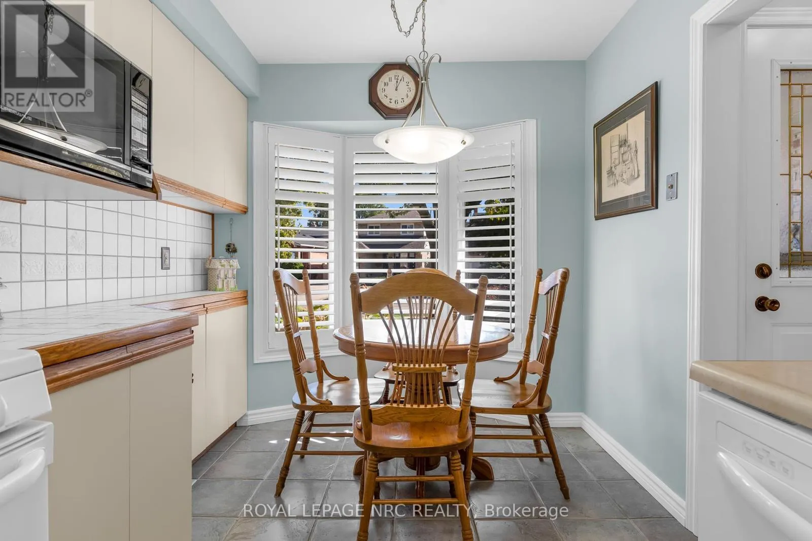 3 - 15 ELLINGTON AVENUE