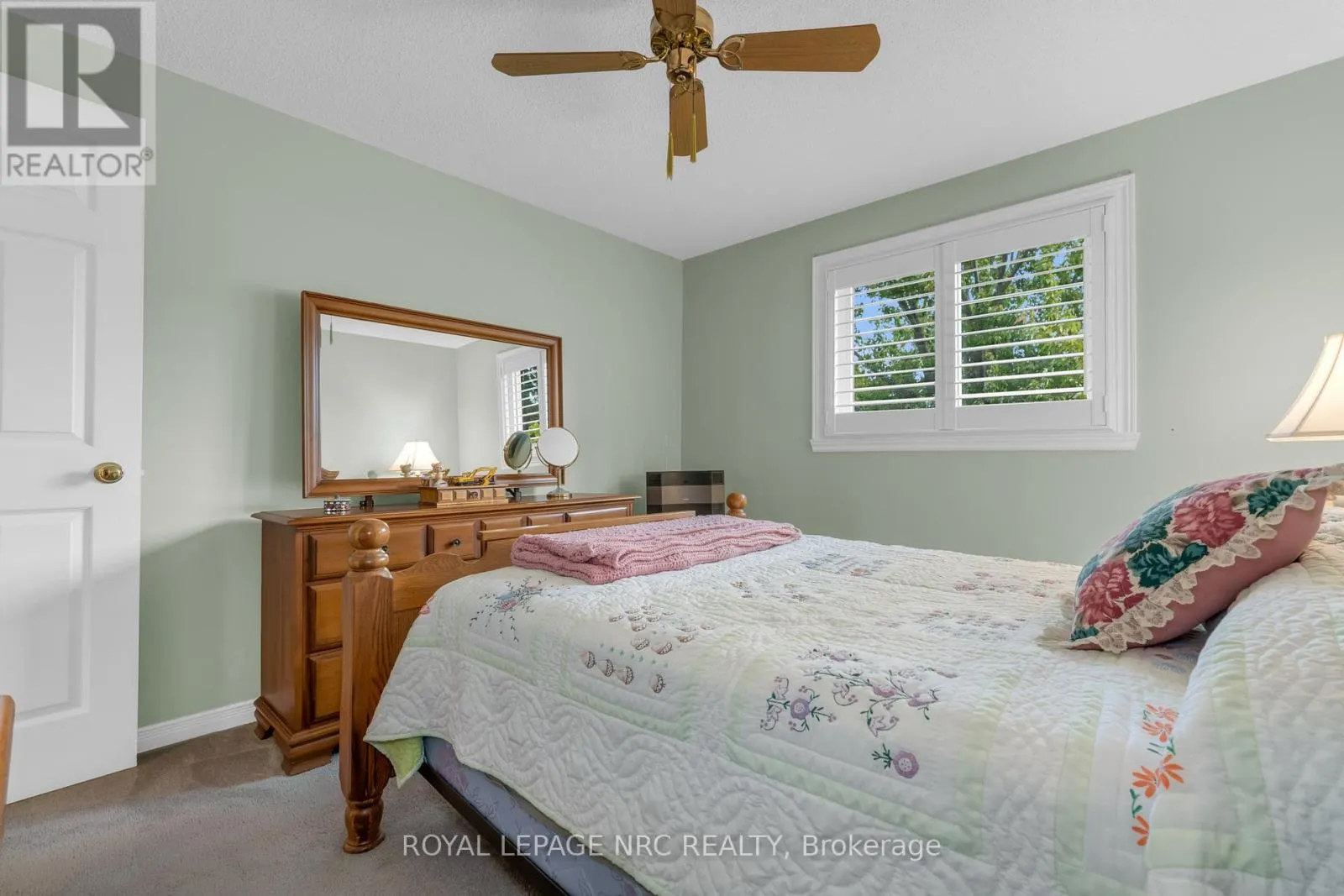 3 - 15 ELLINGTON AVENUE