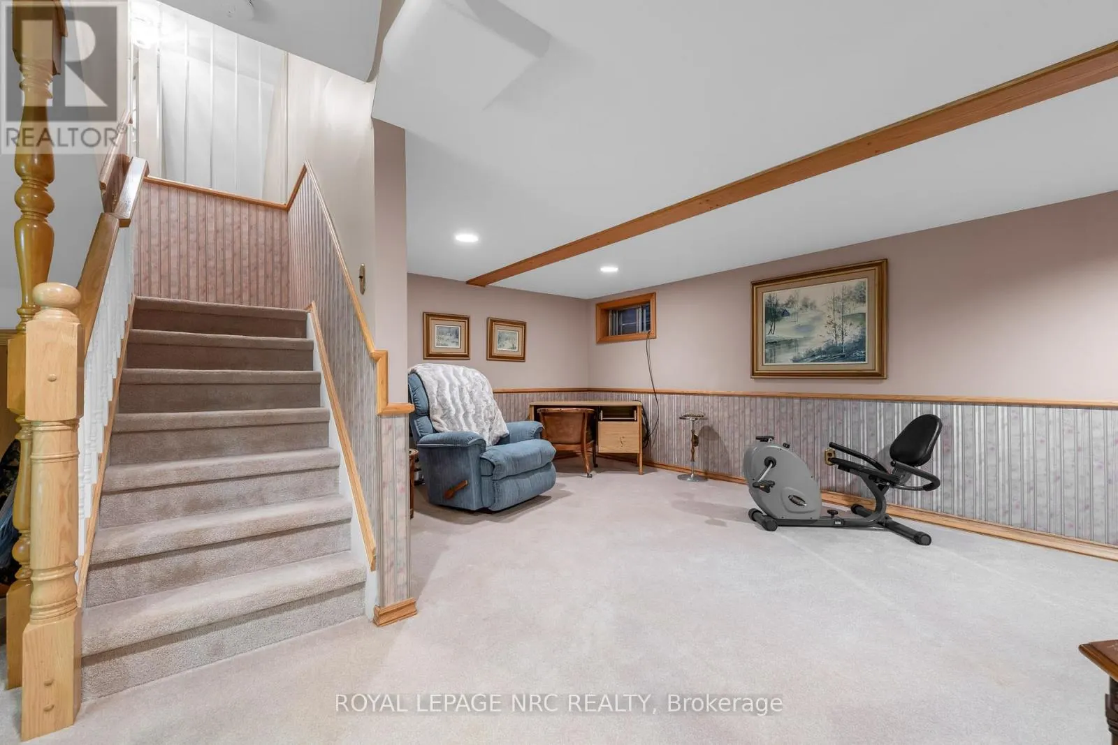 3 - 15 ELLINGTON AVENUE