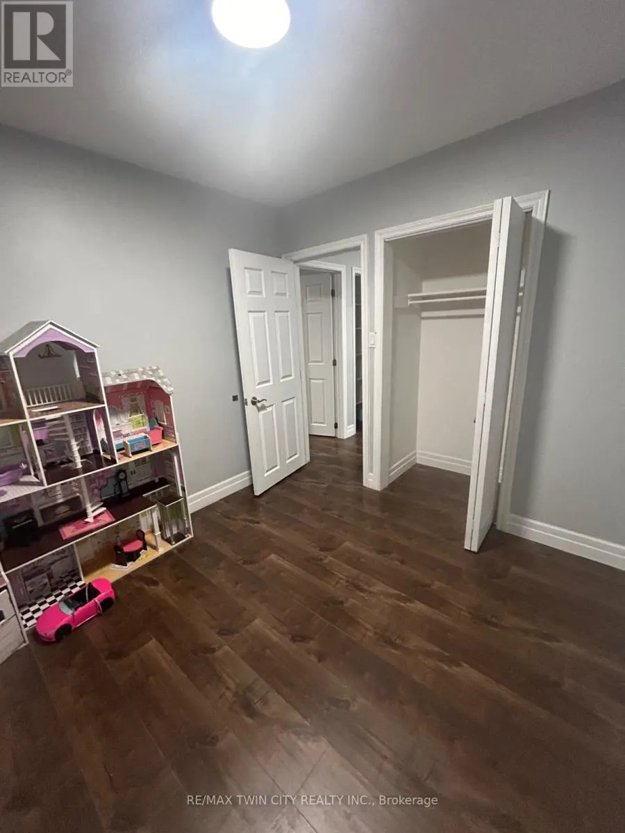 100 LAURIS AVENUE