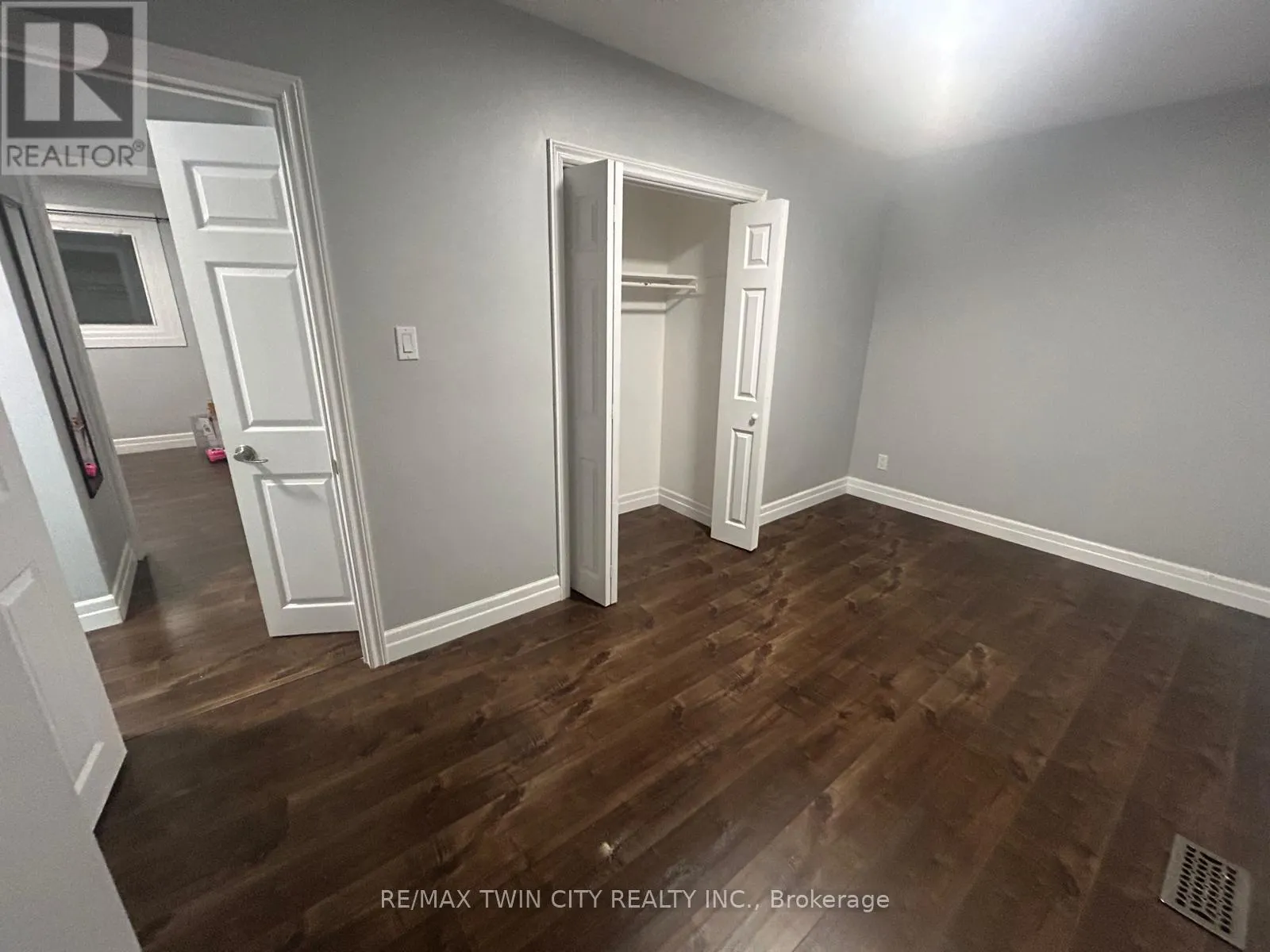 100 LAURIS AVENUE