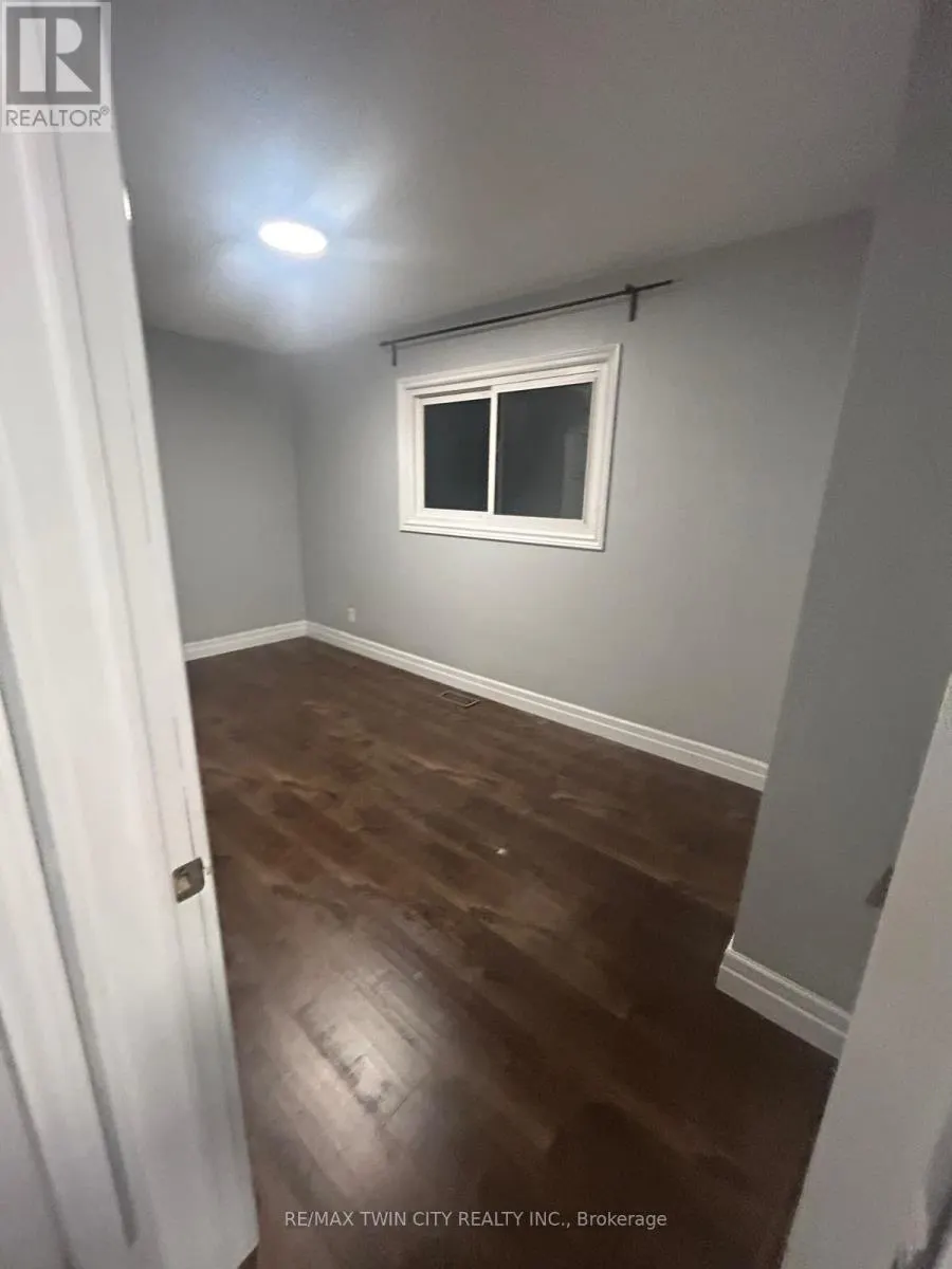100 LAURIS AVENUE