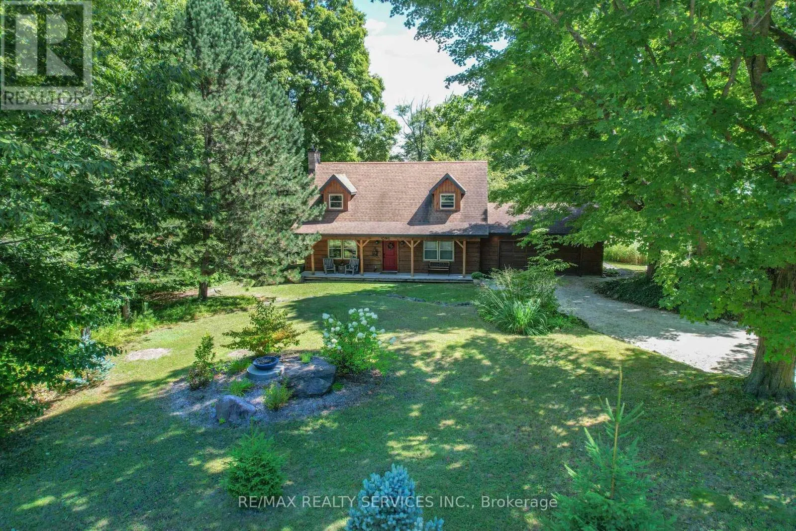 1 MOUNTAINVIEW ROAD