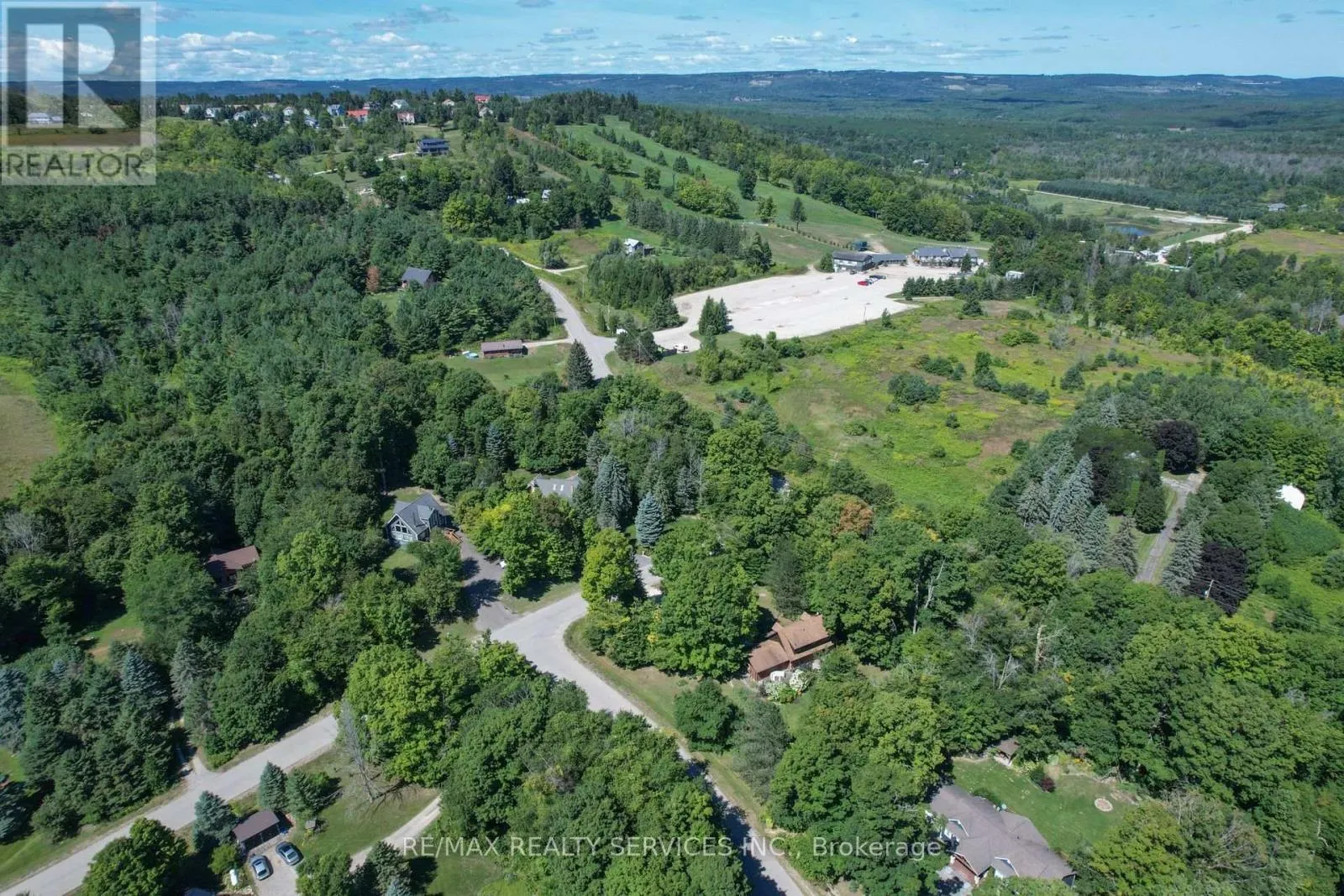 1 MOUNTAINVIEW ROAD