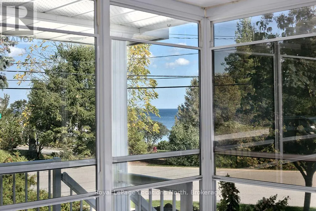 500 GRANDVIEW DRIVE