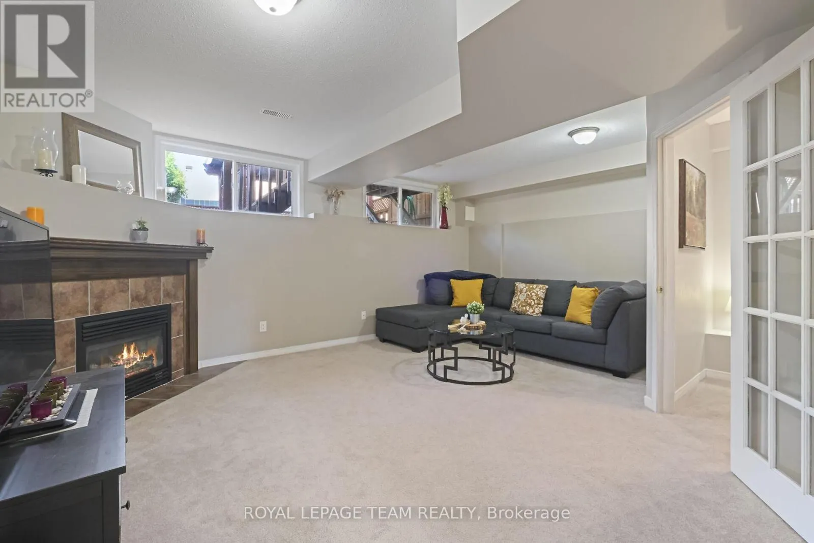 215 PARKROSE PRIVATE
