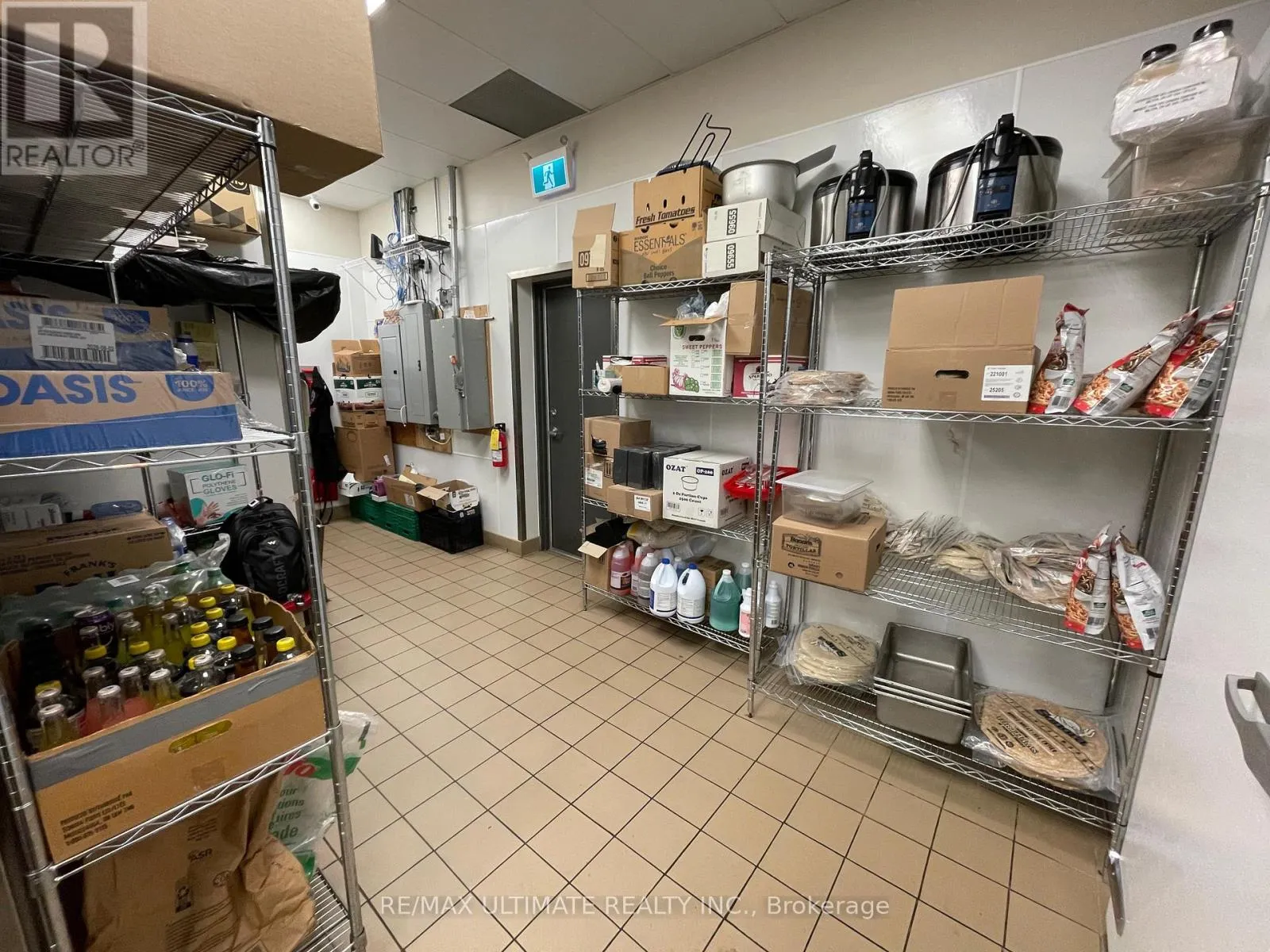 295 WELLINGTON STREET UNIT 3D