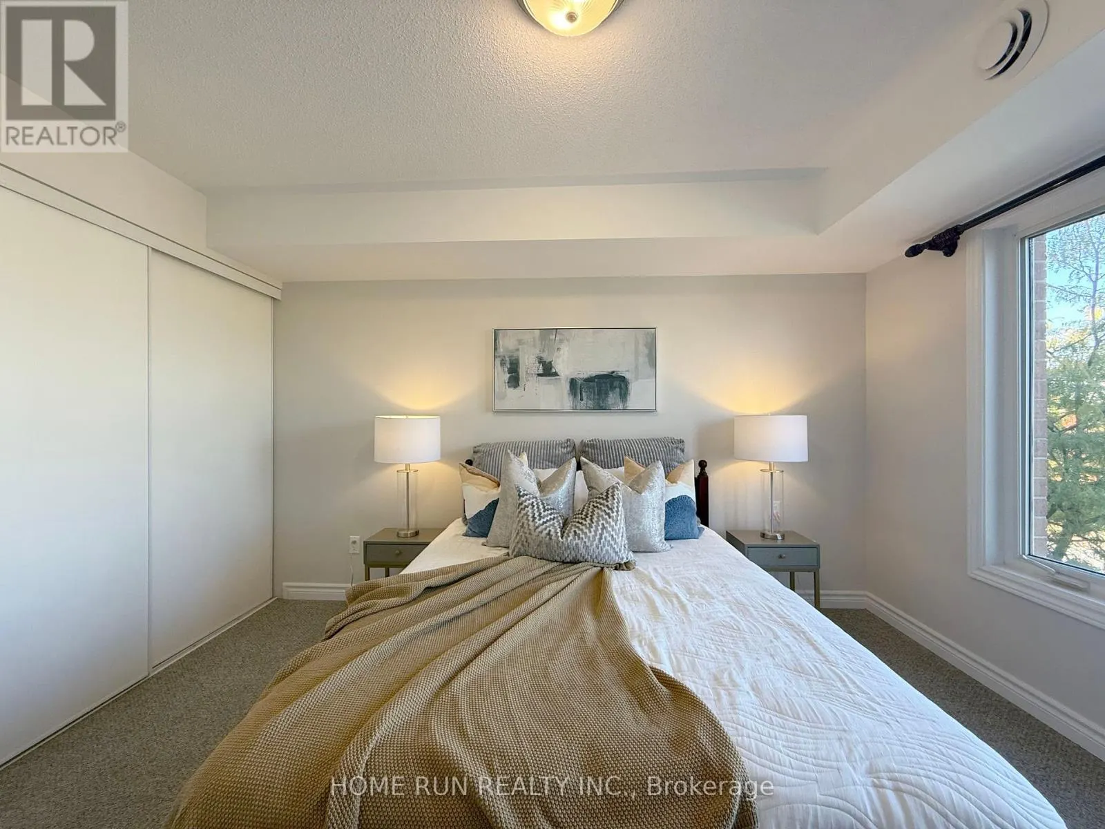 6 - 50 BARNSTONE DRIVE