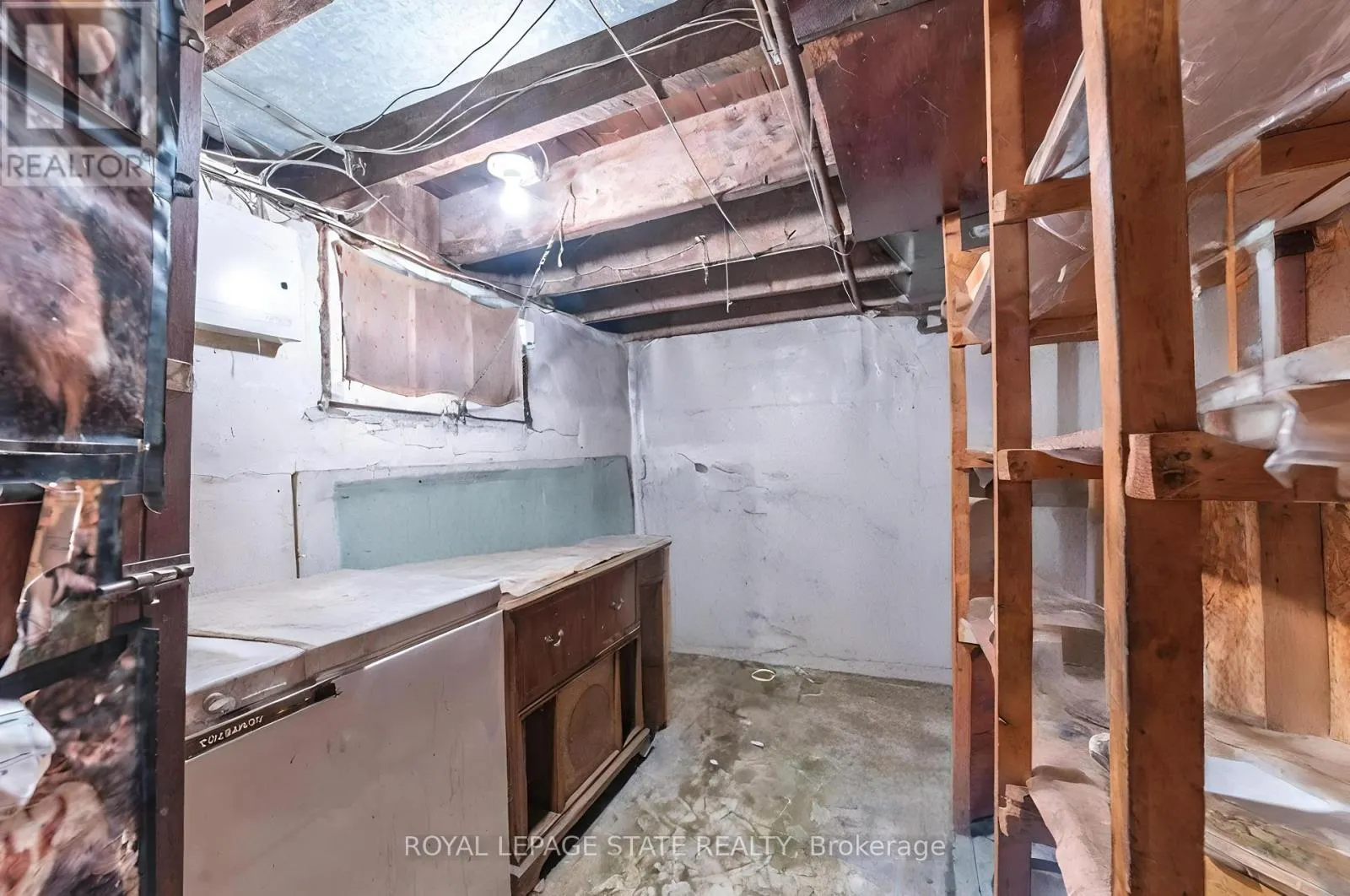 35 SHERMAN AVENUE N