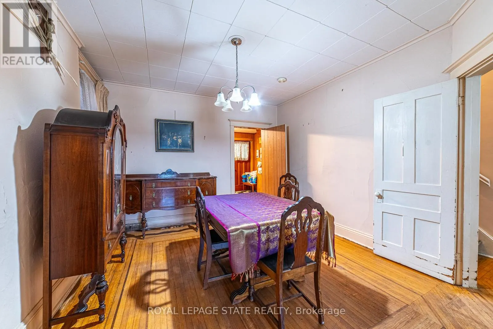 35 SHERMAN AVENUE N
