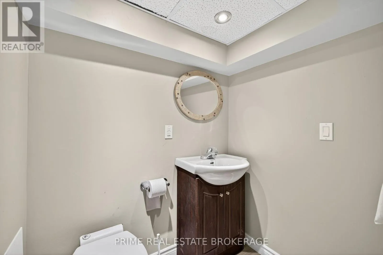 281 OXFORD STREET E