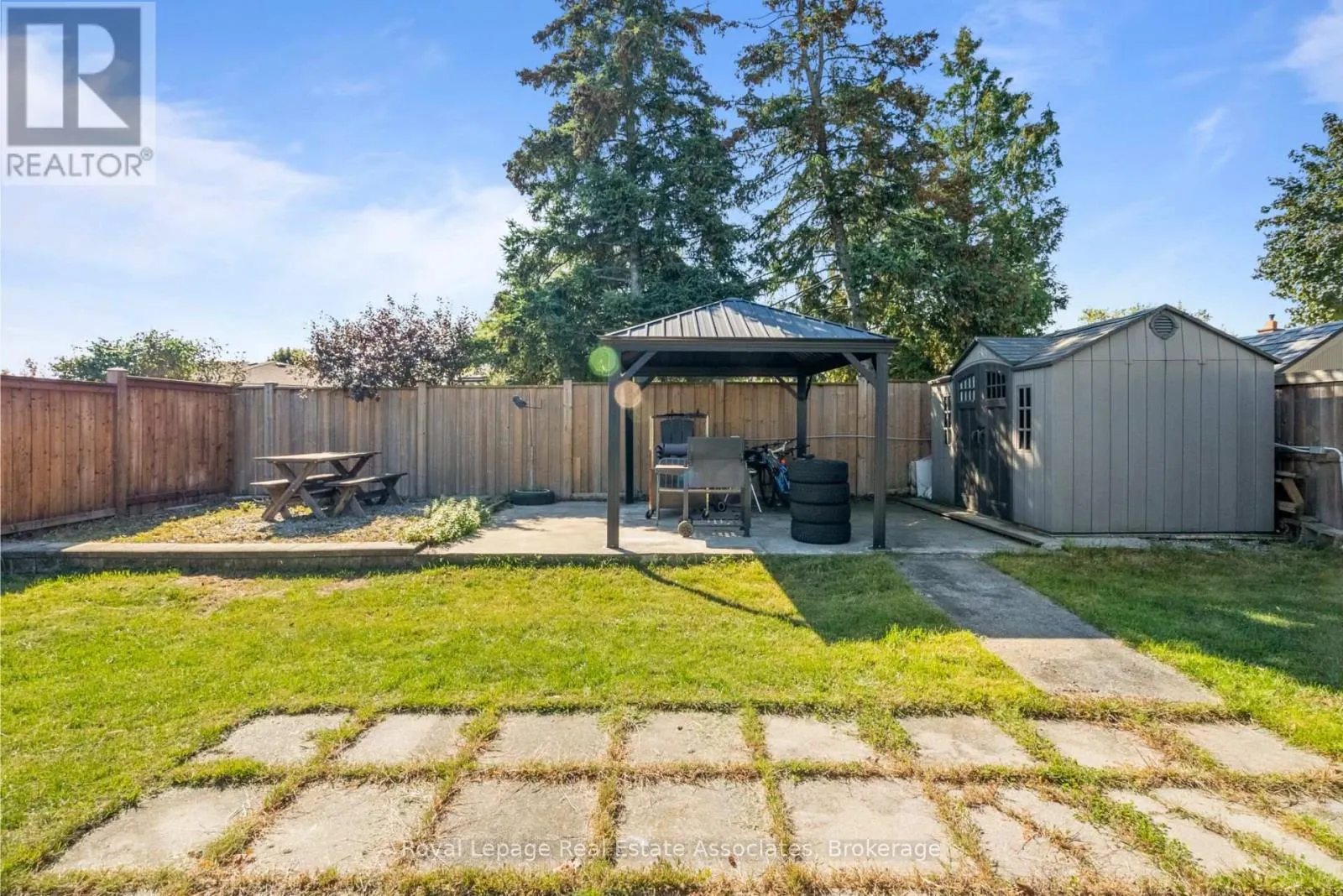 116 BOSTON CRESCENT