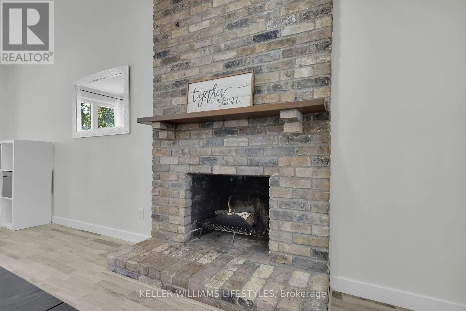 66 LLOYD MANOR CRESCENT
