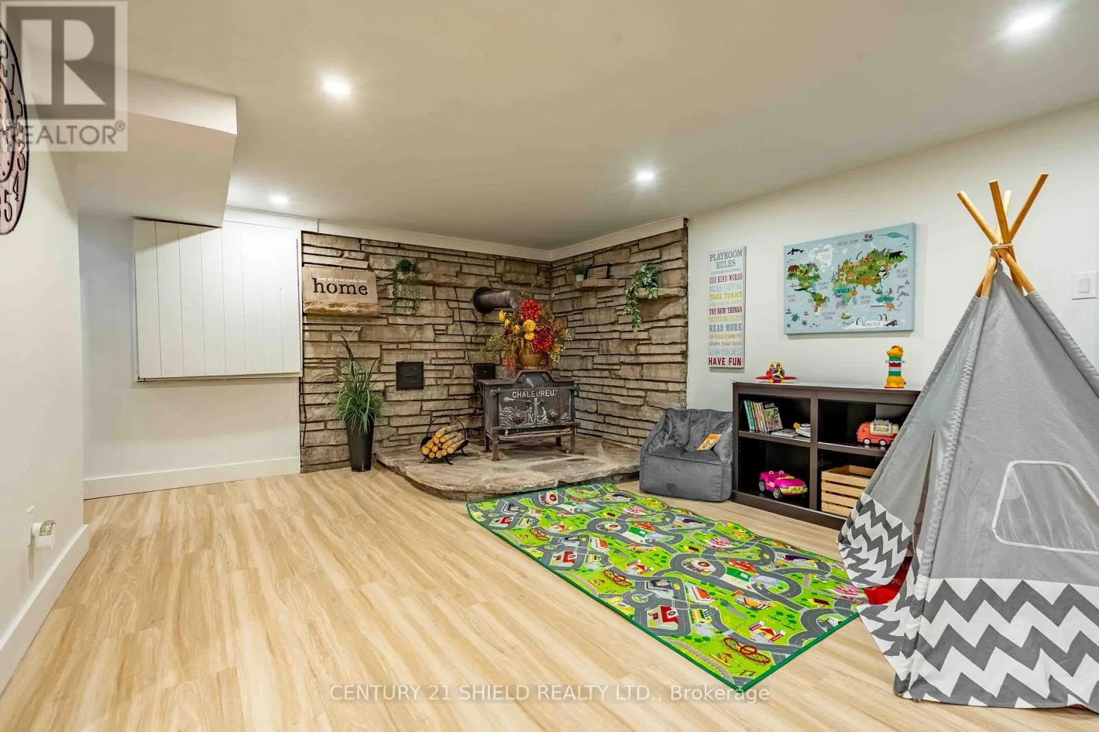 18785 PARAGON ROAD