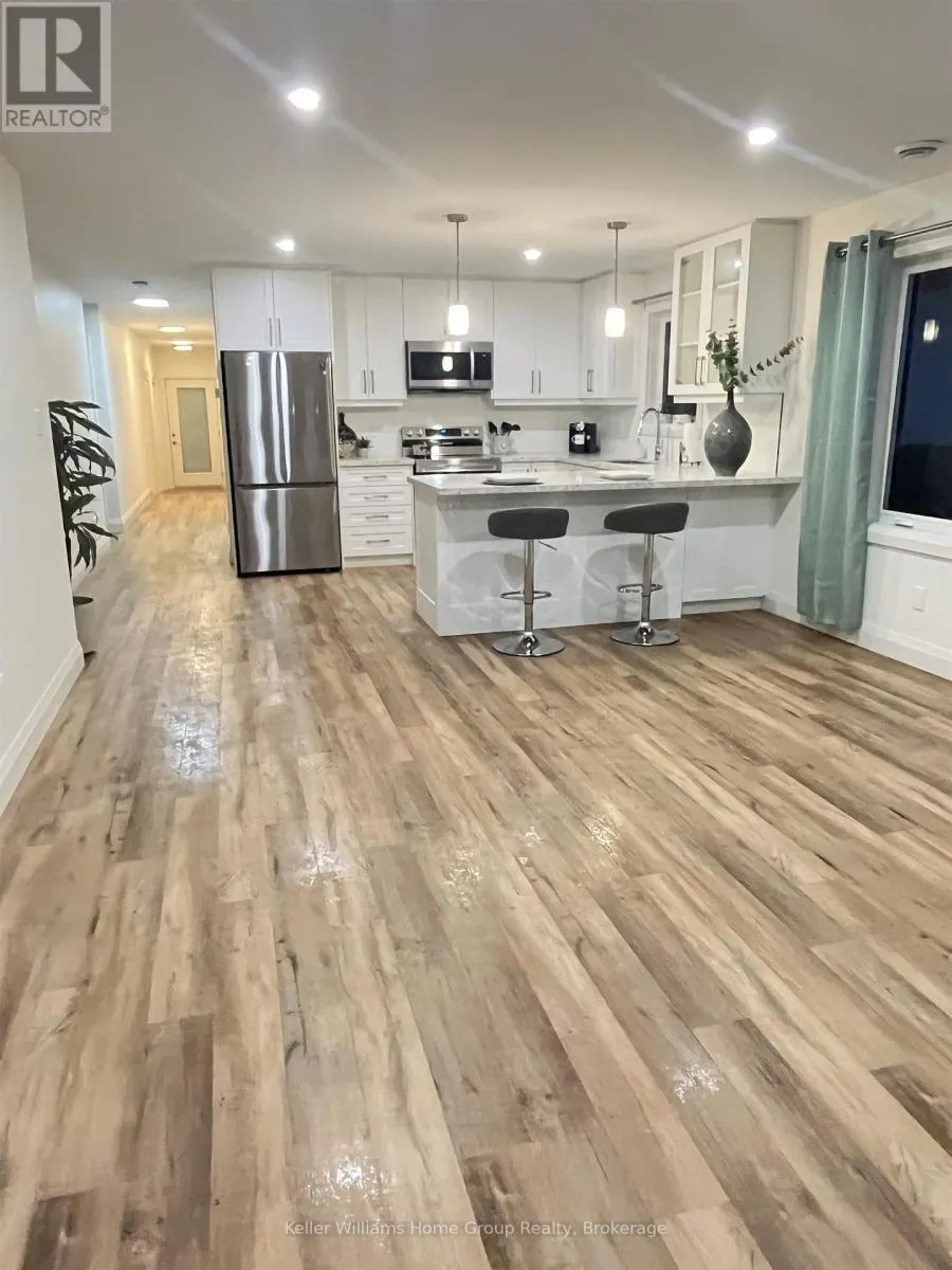 76 SOUTH DRIVE