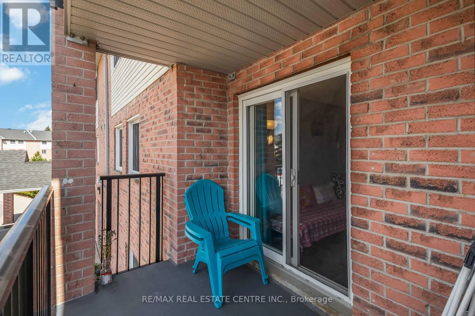 25 - 140 CONWAY DRIVE