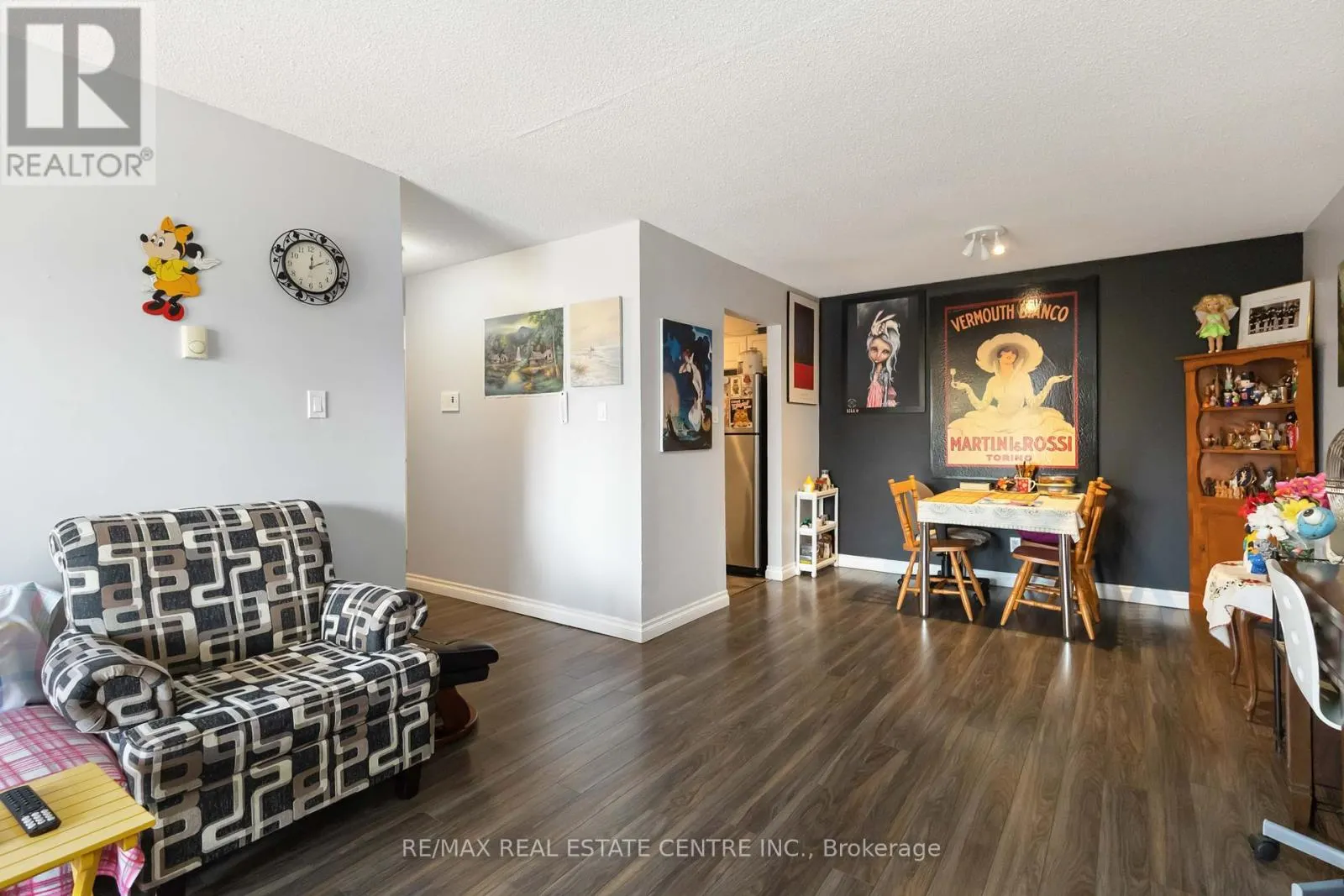 25 - 140 CONWAY DRIVE