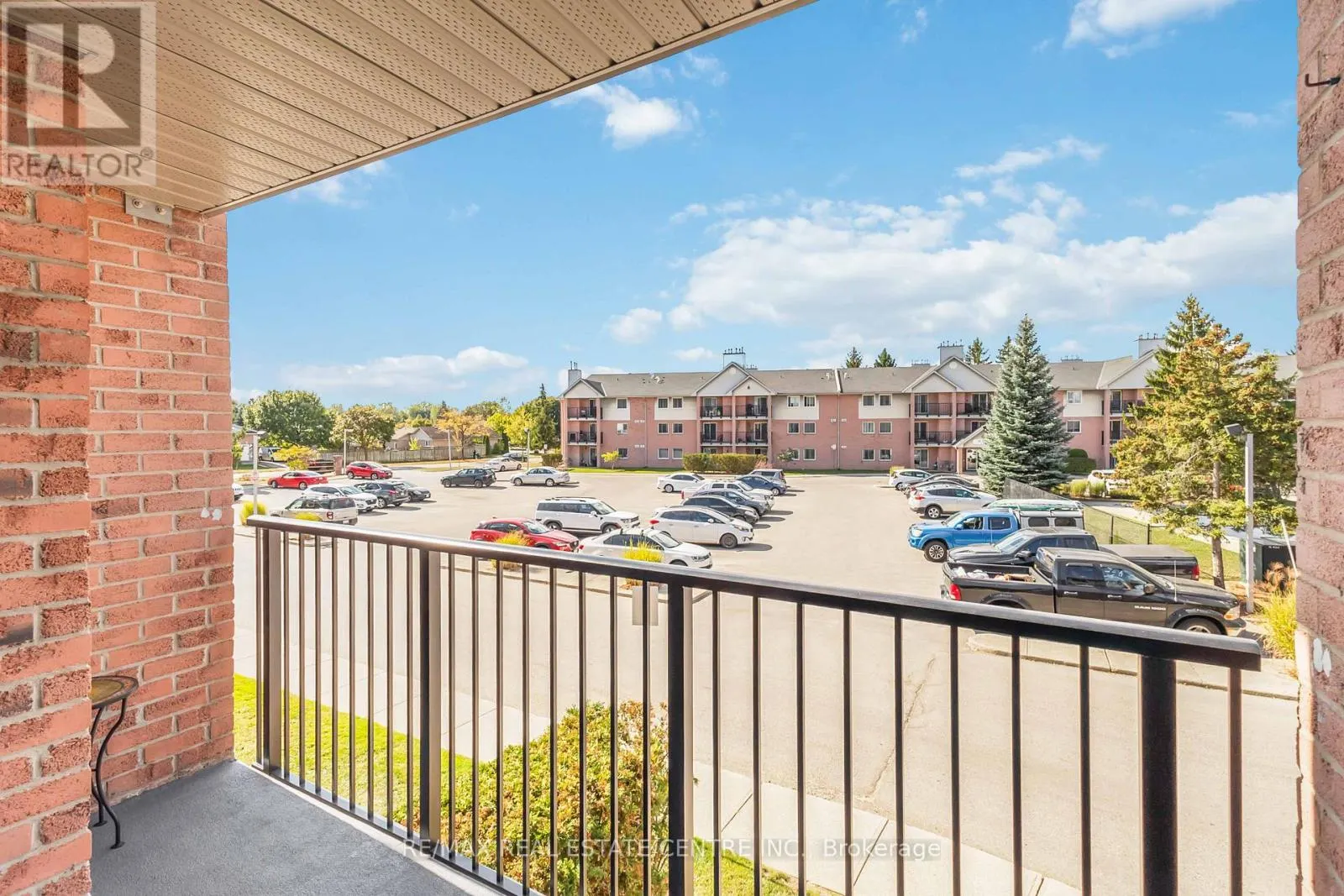 25 - 140 CONWAY DRIVE