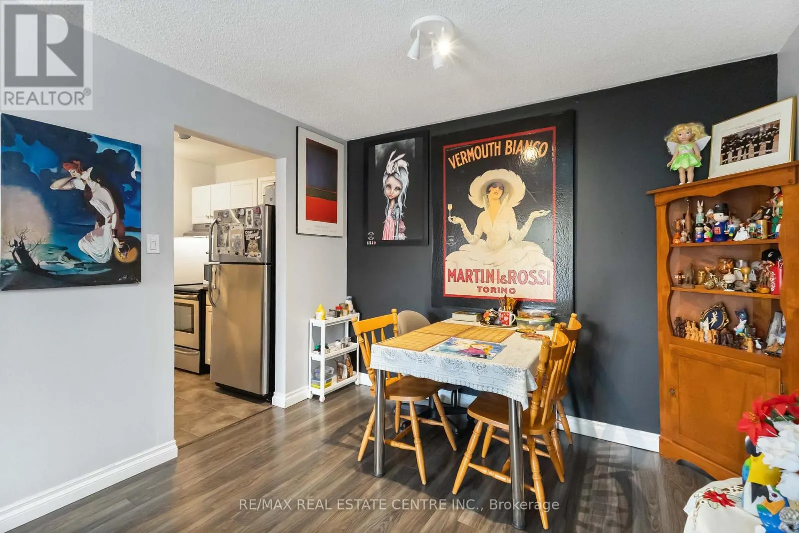 25 - 140 CONWAY DRIVE